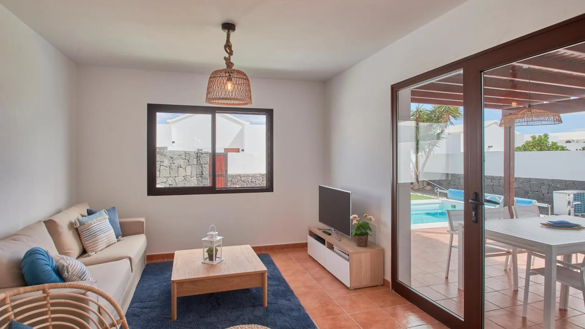 Casa Nolva Heated Pool Villa Playa Blanca  Spanje
